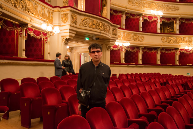 2014-10-14-lascala-hall3.jpg
