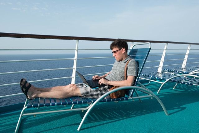 2015-05-09-ship-laptop.jpg
