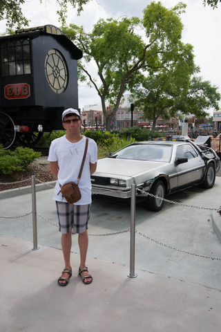 2015-05-13-delorean2.jpg