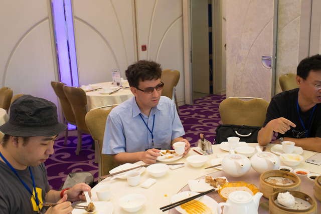 2015-06-26-hkoscon-lunch.jpg