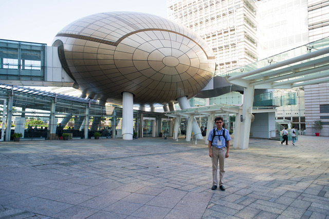 2015-06-27-egg-building-hall-inside.jpg